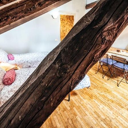 פלטרה Loft Overlooking The Old Town . מראה חיצוני תמונה
