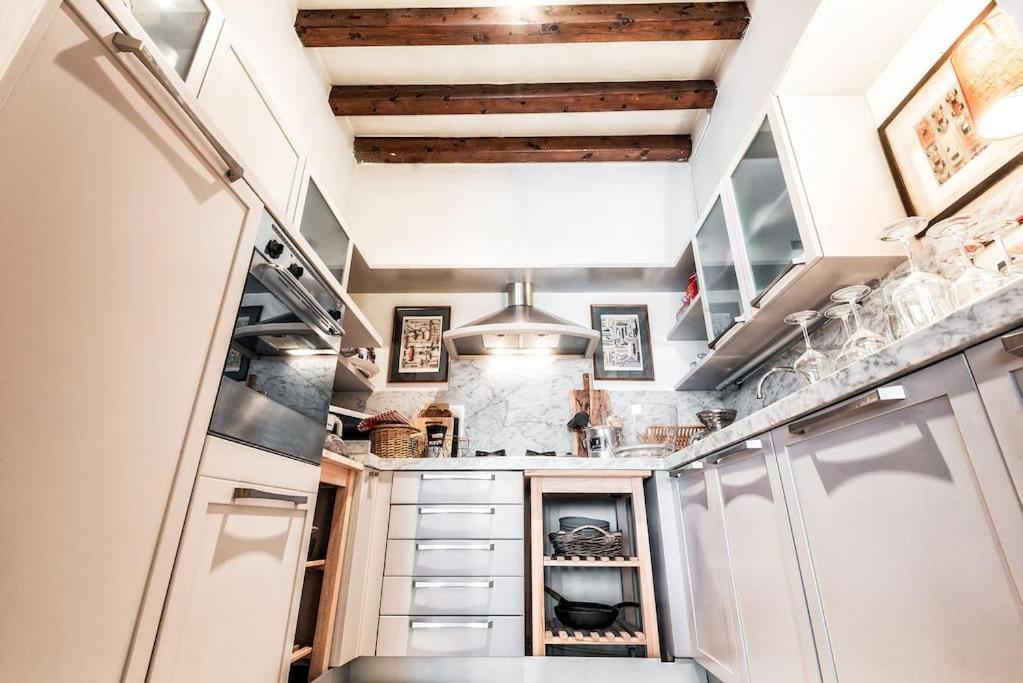 פלטרה Loft Overlooking The Old Town . מראה חיצוני תמונה