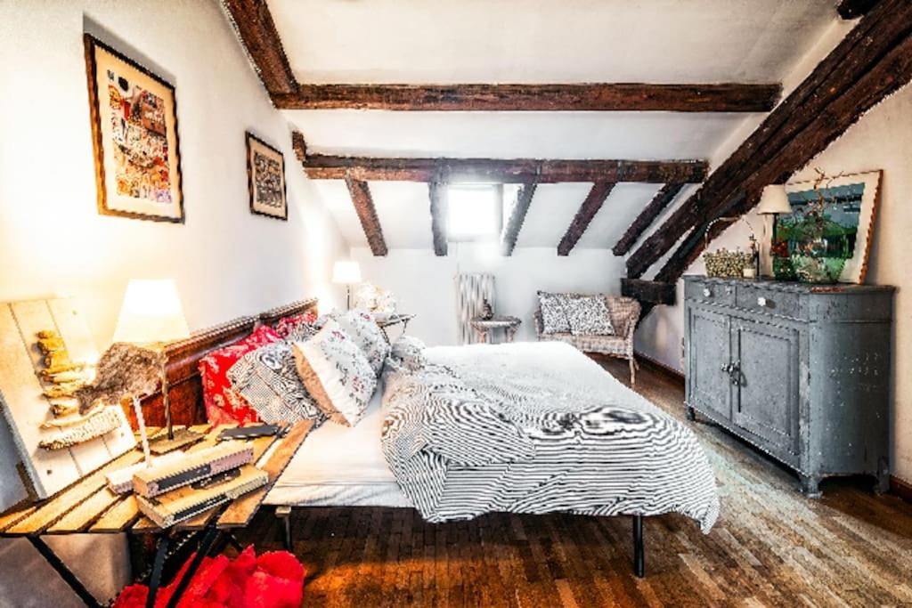 פלטרה Loft Overlooking The Old Town . מראה חיצוני תמונה