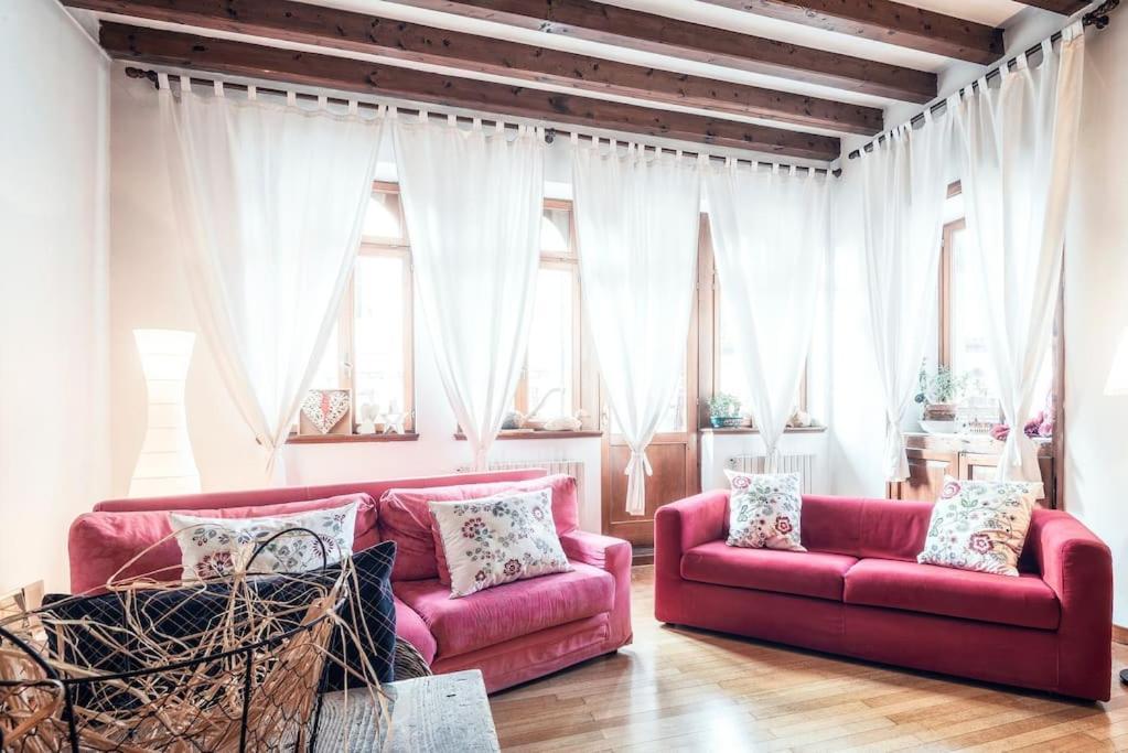 פלטרה Loft Overlooking The Old Town . מראה חיצוני תמונה